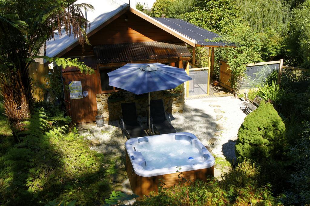 Forget Me Not 4* Warburton